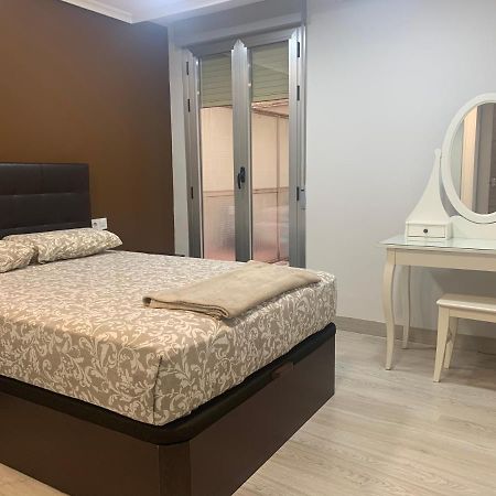 Apartamento Deluxe, 4 Habitaciones, Parking Madrid Kültér fotó