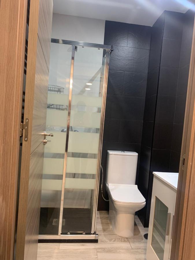 Apartamento Deluxe, 4 Habitaciones, Parking Madrid Kültér fotó