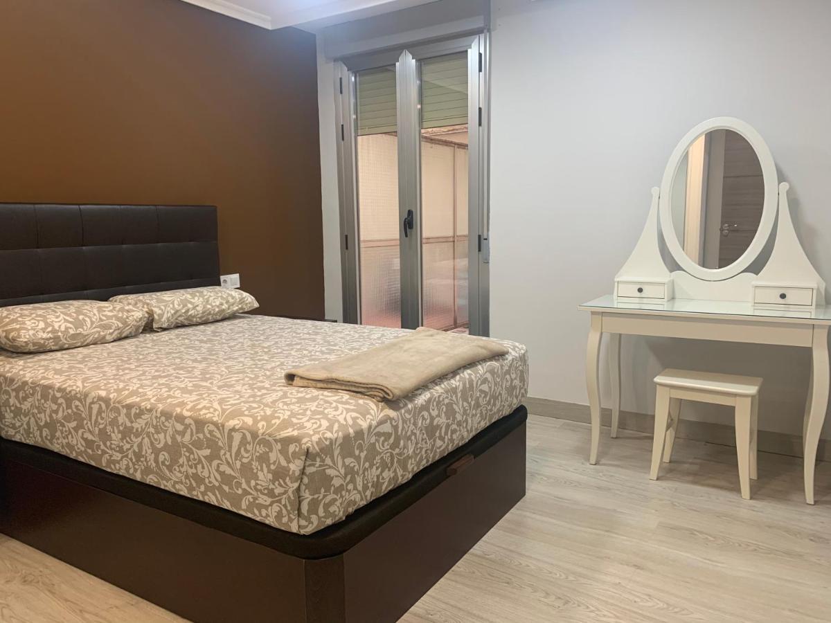 Apartamento Deluxe, 4 Habitaciones, Parking Madrid Kültér fotó