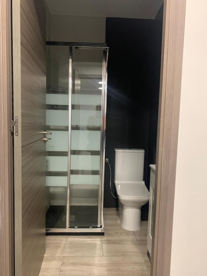 Apartamento Deluxe, 4 Habitaciones, Parking Madrid Kültér fotó