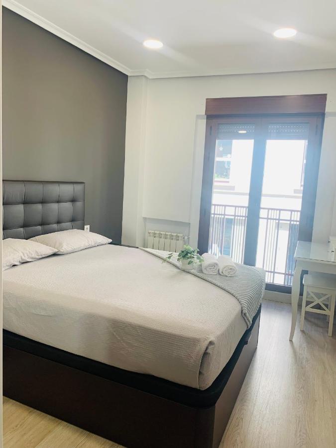 Apartamento Deluxe, 4 Habitaciones, Parking Madrid Kültér fotó