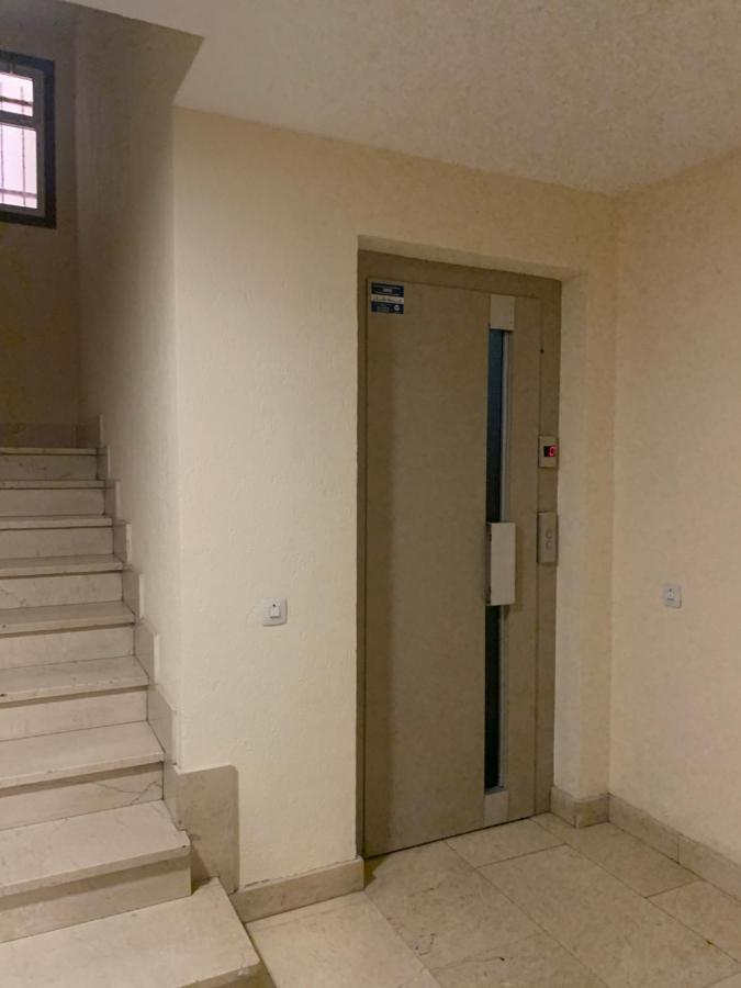 Apartamento Deluxe, 4 Habitaciones, Parking Madrid Kültér fotó