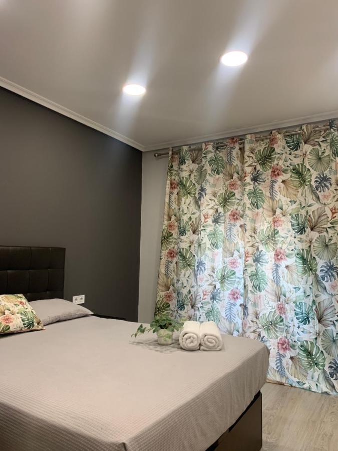 Apartamento Deluxe, 4 Habitaciones, Parking Madrid Kültér fotó